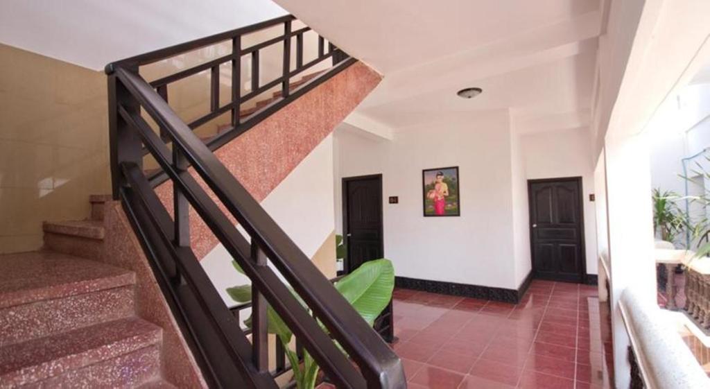 The Moon Villa Siem Reap Exterior foto