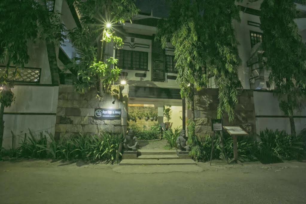 The Moon Villa Siem Reap Exterior foto